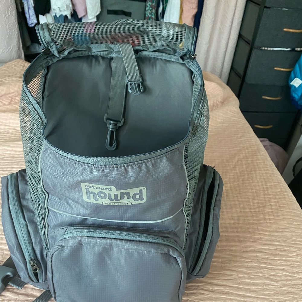 Outward hound dog backpack